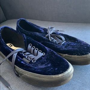 Blue velvet Vans